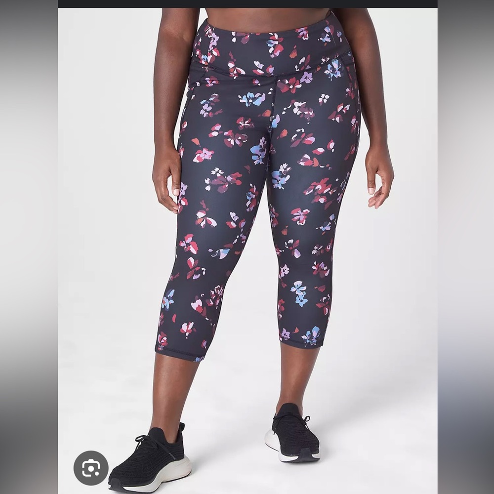 NWT Livi soft capri 18/20